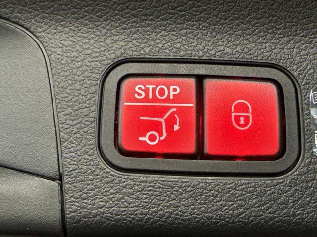 new 2026 Mercedes-Benz GLS 450 car, priced at $99,835