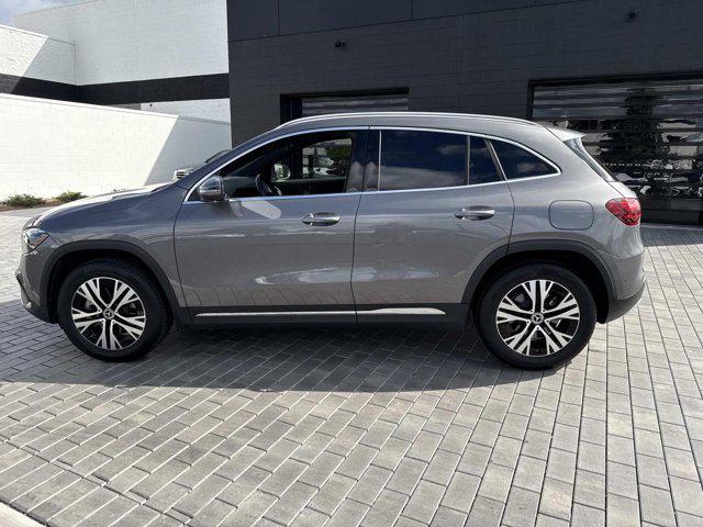 new 2025 Mercedes-Benz GLA 250 car, priced at $40,491