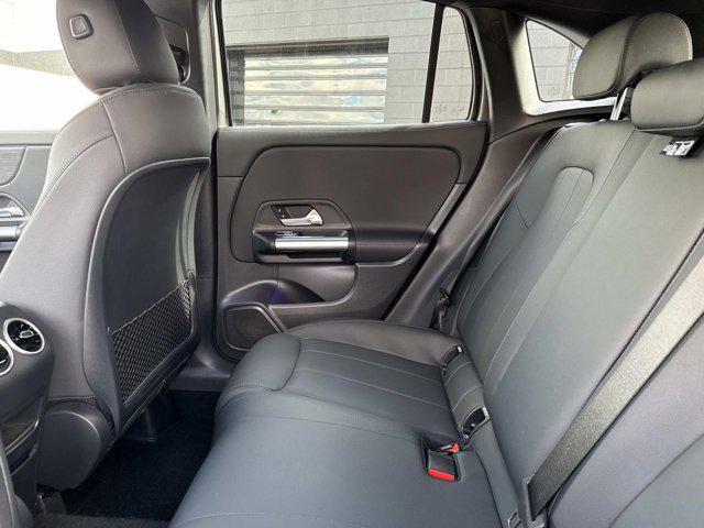 new 2025 Mercedes-Benz GLA 250 car, priced at $40,491