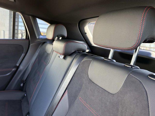 new 2025 Mercedes-Benz GLA 250 car, priced at $45,491