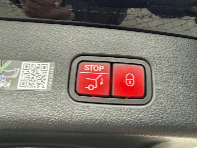 new 2026 Mercedes-Benz GLC 300 car, priced at $60,005