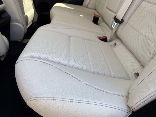 new 2026 Mercedes-Benz GLE 350 car, priced at $72,075