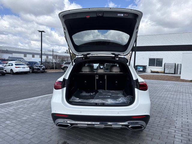 new 2026 Mercedes-Benz GLC 300 car, priced at $57,712
