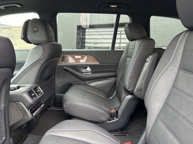 new 2026 Mercedes-Benz GLS 450 car, priced at $98,305