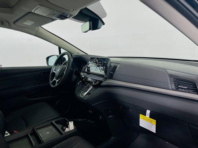 new 2026 Honda Odyssey car, priced at $43,983