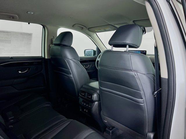 new 2026 Honda Pilot car, priced at $43,929