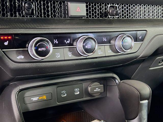 new 2026 Honda CR-V Hybrid car, priced at $38,471