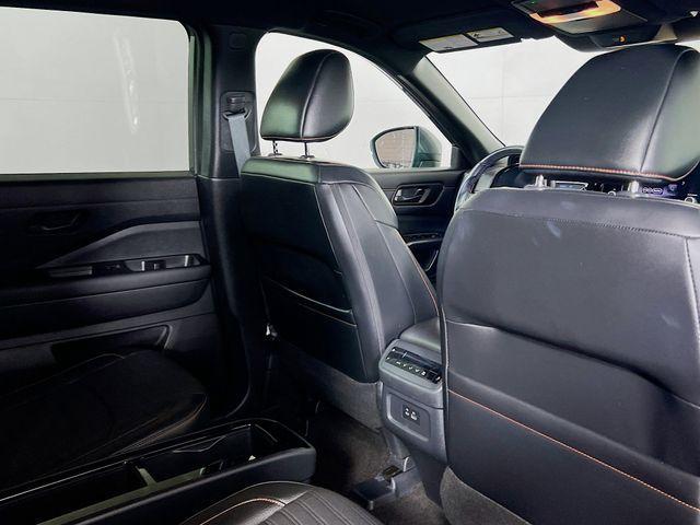 used 2023 Nissan Pathfinder car, priced at $28,987