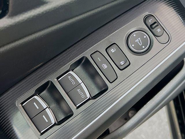 new 2026 Honda Civic Hybrid car, priced at $32,818