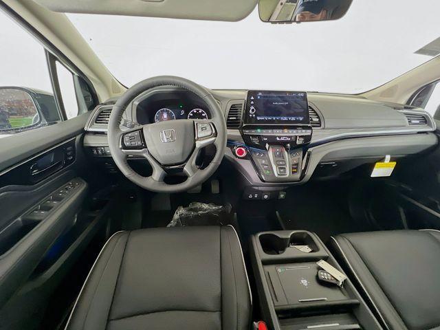 new 2026 Honda Odyssey car, priced at $49,686