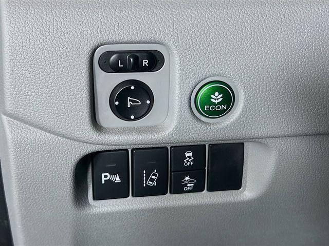 used 2017 Honda Pilot car, priced at $20,643