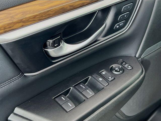 used 2021 Honda CR-V car, priced at $21,300