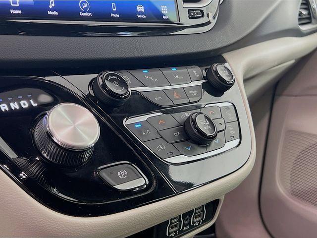 used 2023 Chrysler Pacifica car, priced at $20,350