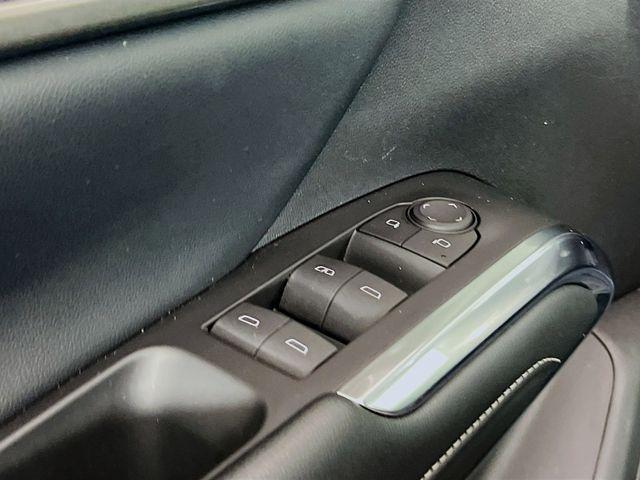 used 2025 Chevrolet Traverse car, priced at $31,250