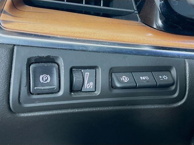 used 2018 Cadillac XT5 car, priced at $16,750