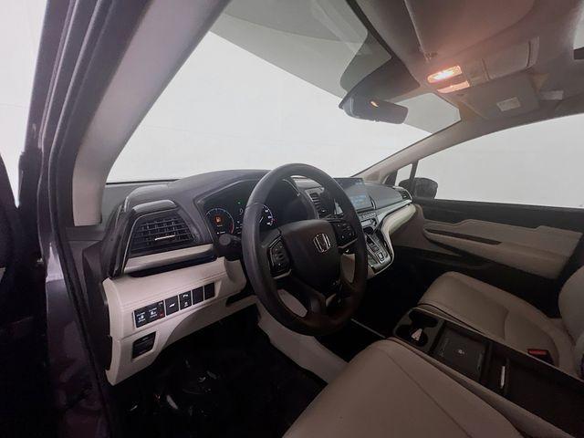 used 2025 Honda Odyssey car, priced at $43,072