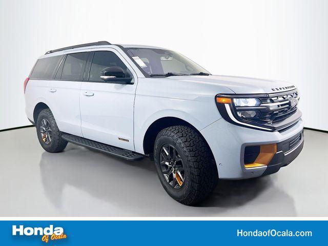 used 2025 Ford Expedition car, priced at $73,250