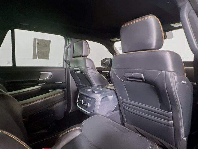 used 2025 Ford Expedition car, priced at $73,250