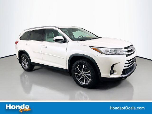 used 2019 Toyota Highlander car, priced at $21,650