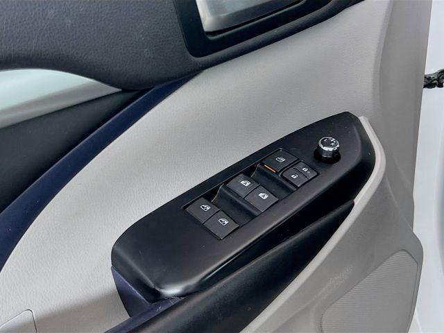 used 2019 Toyota Highlander car, priced at $21,650