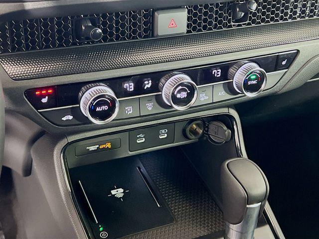 new 2026 Honda CR-V Hybrid car, priced at $38,400