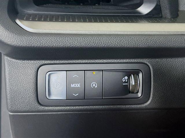 used 2025 Chevrolet Traverse car, priced at $37,600