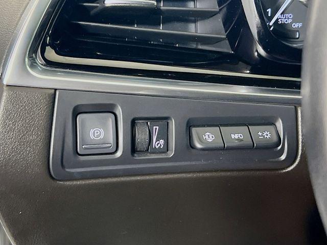 used 2022 Cadillac XT6 car, priced at $28,750