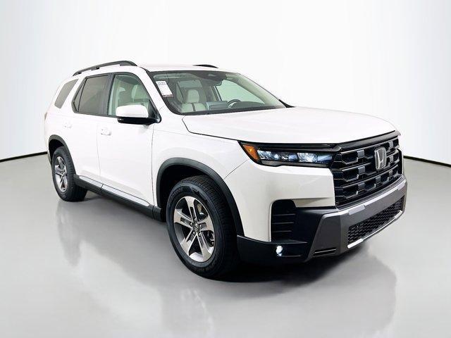 new 2026 Honda Pilot car, priced at $43,929
