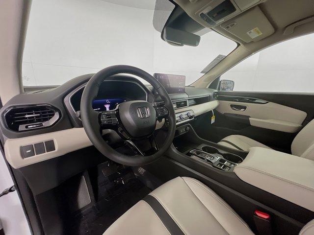 new 2026 Honda Pilot car, priced at $43,929