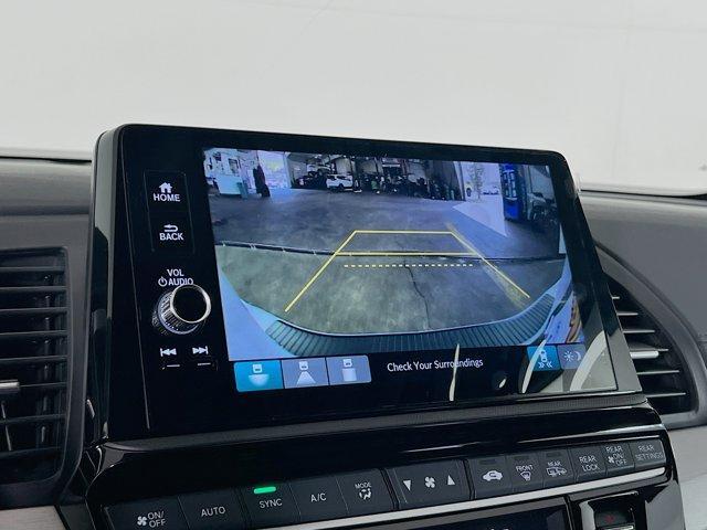 new 2026 Honda Odyssey car, priced at $43,363