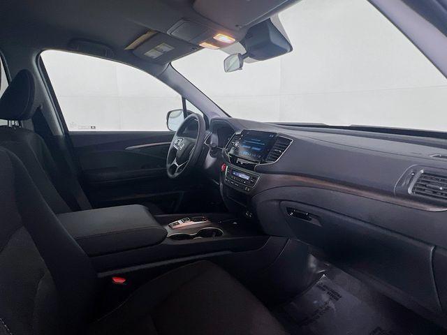 used 2025 Honda Ridgeline car, priced at $32,350