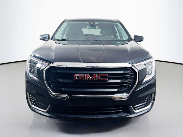 used 2024 GMC Terrain car, priced at $18,625