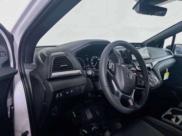 new 2026 Honda Odyssey car, priced at $44,083