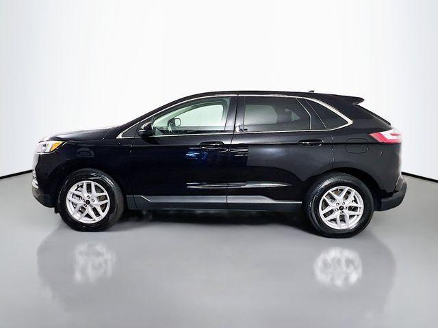 used 2024 Ford Edge car, priced at $19,112