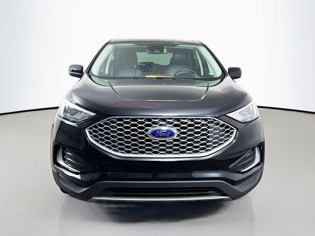 used 2024 Ford Edge car, priced at $19,112