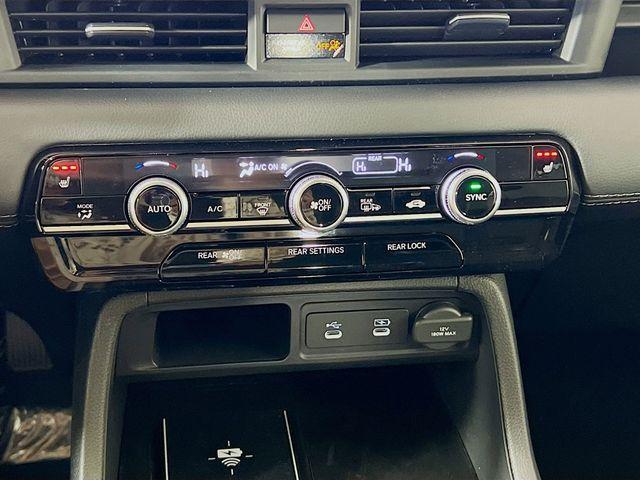 new 2026 Honda Pilot car, priced at $43,929