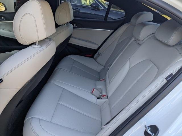 new 2025 Genesis G70 car, priced at $43,578