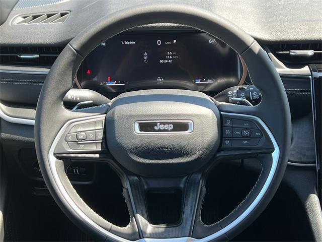 new 2025 Jeep Grand Cherokee L car, priced at $38,000