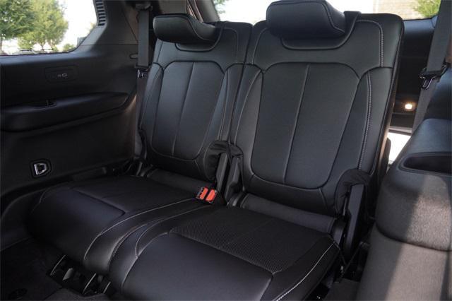 new 2025 Jeep Grand Cherokee L car, priced at $48,300