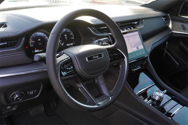 new 2025 Jeep Grand Cherokee L car, priced at $58,497