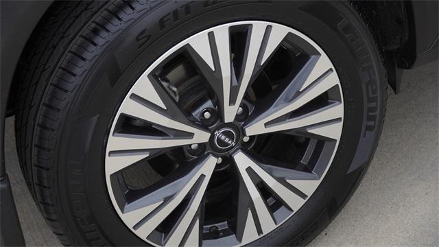 used 2022 Nissan Rogue car, priced at $18,709