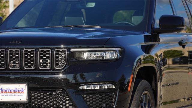 new 2025 Jeep Grand Cherokee car, priced at $62,500
