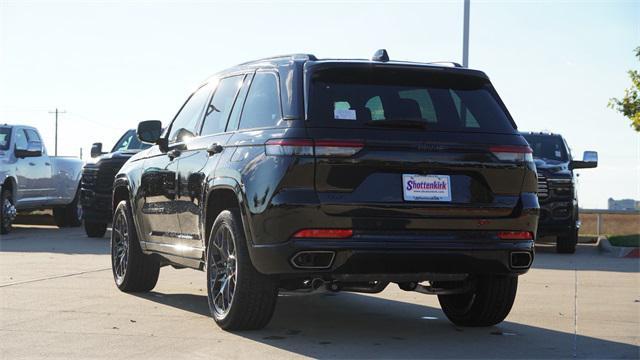 new 2025 Jeep Grand Cherokee car, priced at $62,500