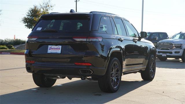 new 2025 Jeep Grand Cherokee car, priced at $62,500