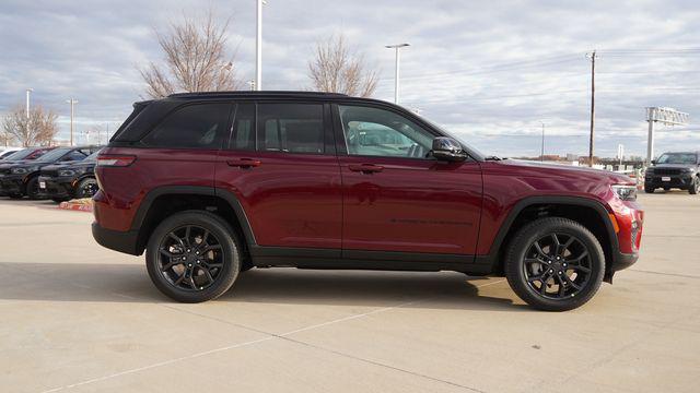new 2025 Jeep Grand Cherokee car, priced at $42,736