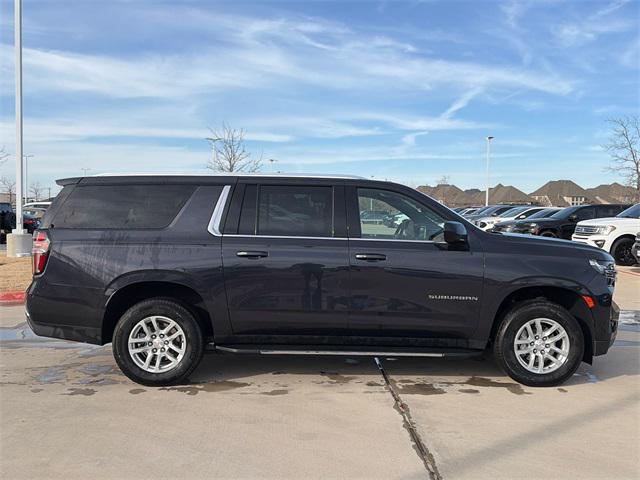 used 2024 Chevrolet Suburban car, priced at $49,956