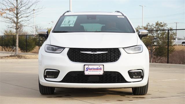 new 2026 Chrysler Pacifica car, priced at $48,800
