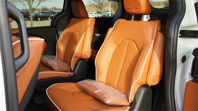 new 2026 Chrysler Pacifica car, priced at $48,800
