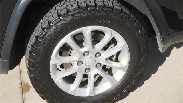 used 2021 Jeep Grand Cherokee car, priced at $20,488