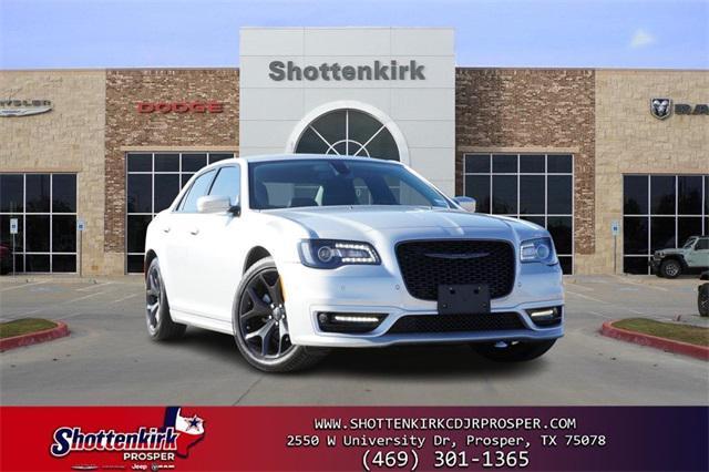 used 2022 Chrysler 300 car, priced at $25,806